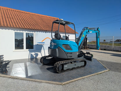 Mini Escavadora MESSERSI M38-U com 3 balde e engate rapido