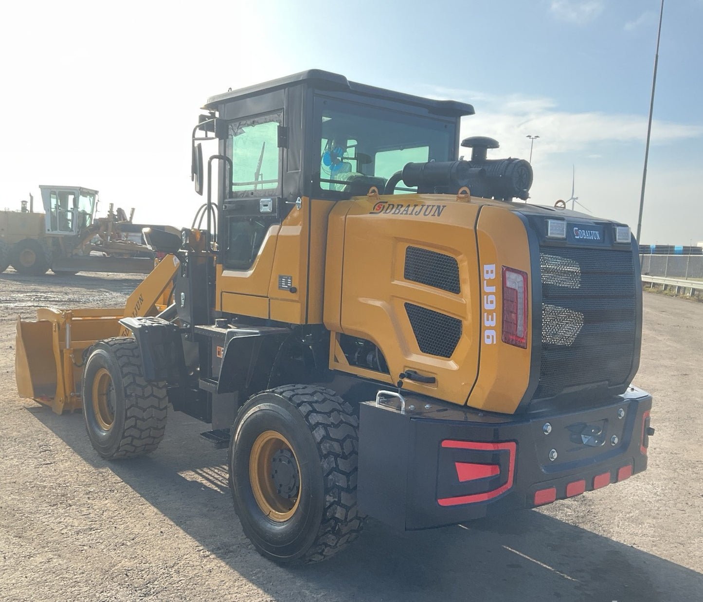 Pa carregadora SDBAIJUN BJ936 NOVA