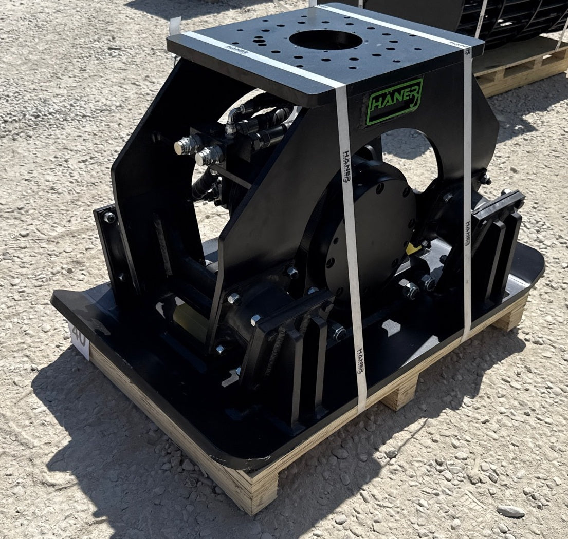 Compactador Hidráulico Haener HPC 600A para Escavadoras 10–15 t | 545 kg | Novo
