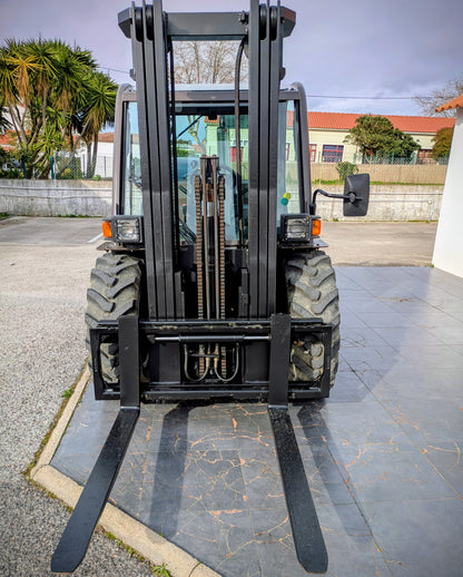 Empilhador MANITOU MH25 todo terreno triplex