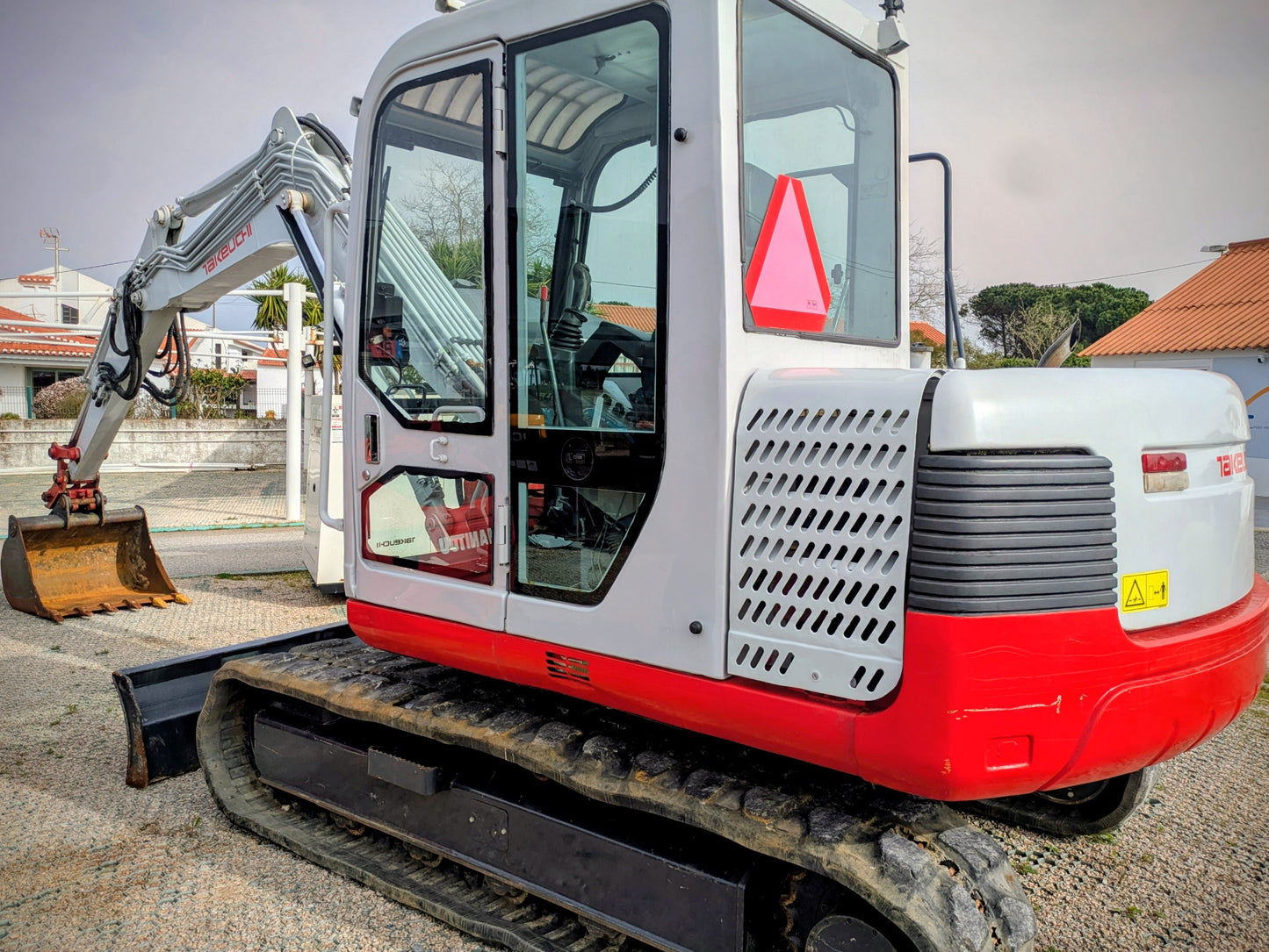 Escavadora TAKEUCHI TB175 de 7.945 kg