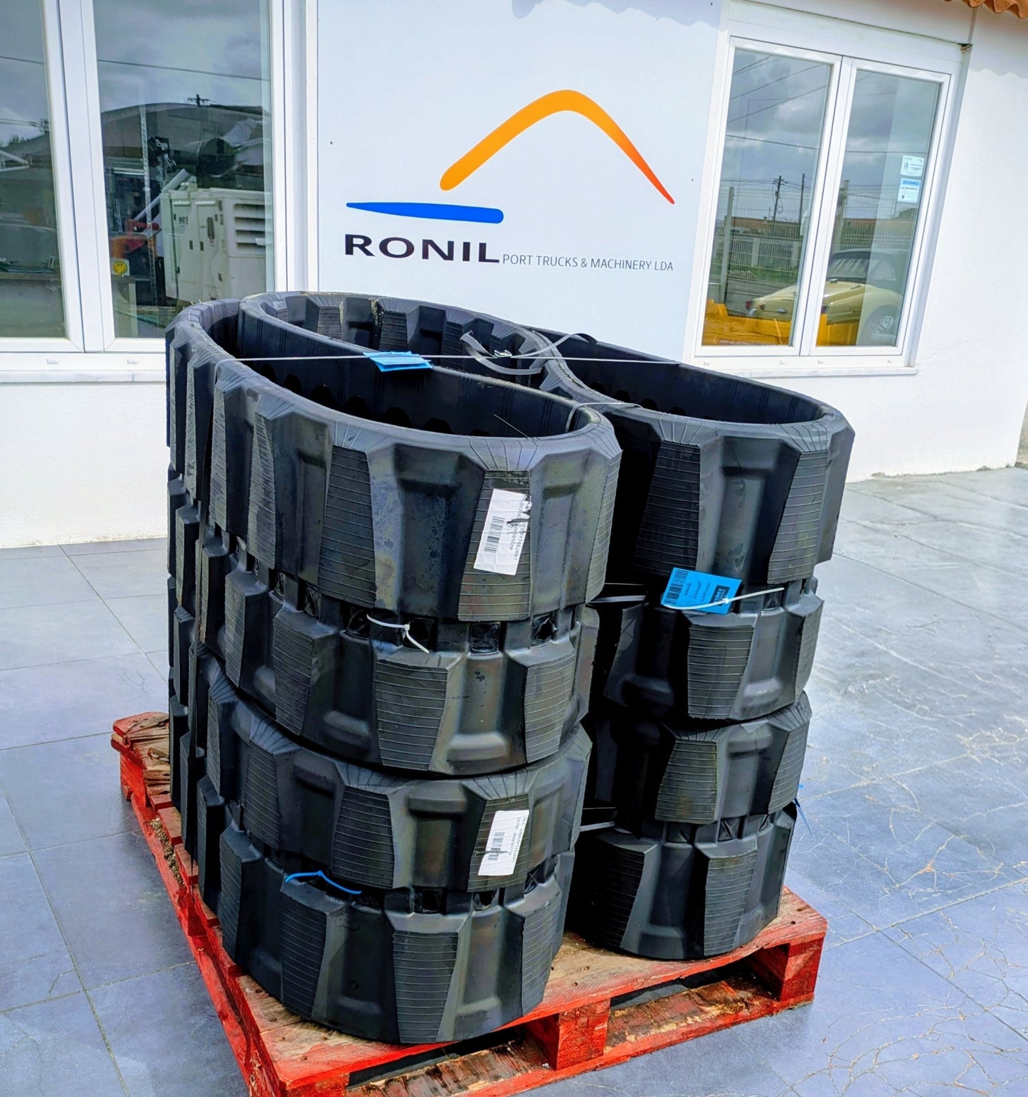 Rastos de borracha para mini e midi escavadoras 180x72x37 PAR