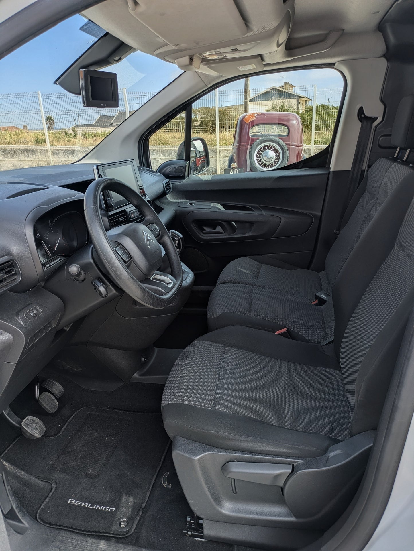 Citroen Berlingo 3 Lug. 2020 | Apenas 70.722 km – GPS e Câmara – IVA Dedutível