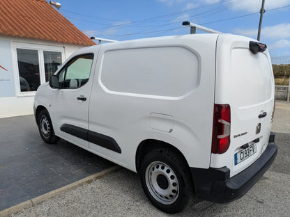Citroen Berlingo 3 Lug. 2020 | Apenas 70.722 km – GPS e Câmara – IVA Dedutível