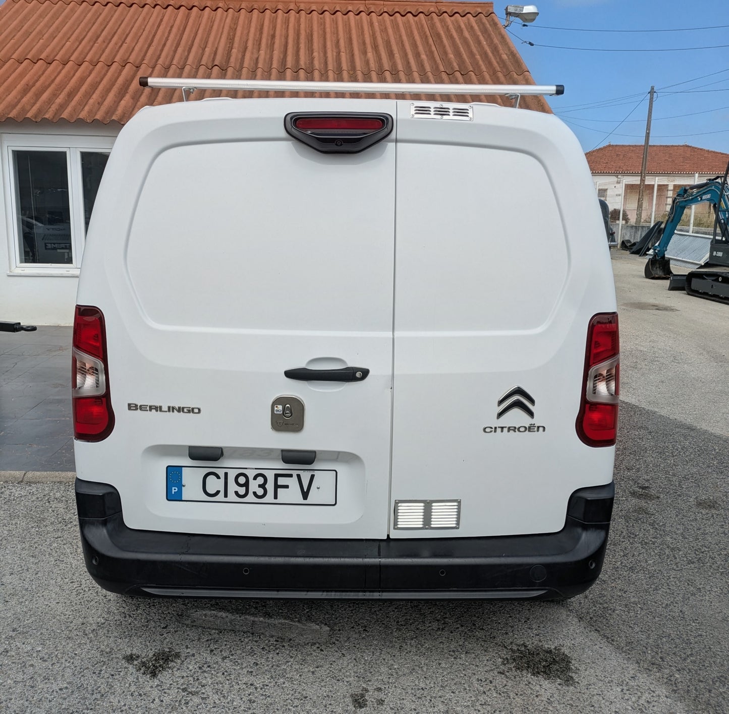 Citroen Berlingo 3 Lug. 2020 | Apenas 70.722 km – GPS e Câmara – IVA Dedutível