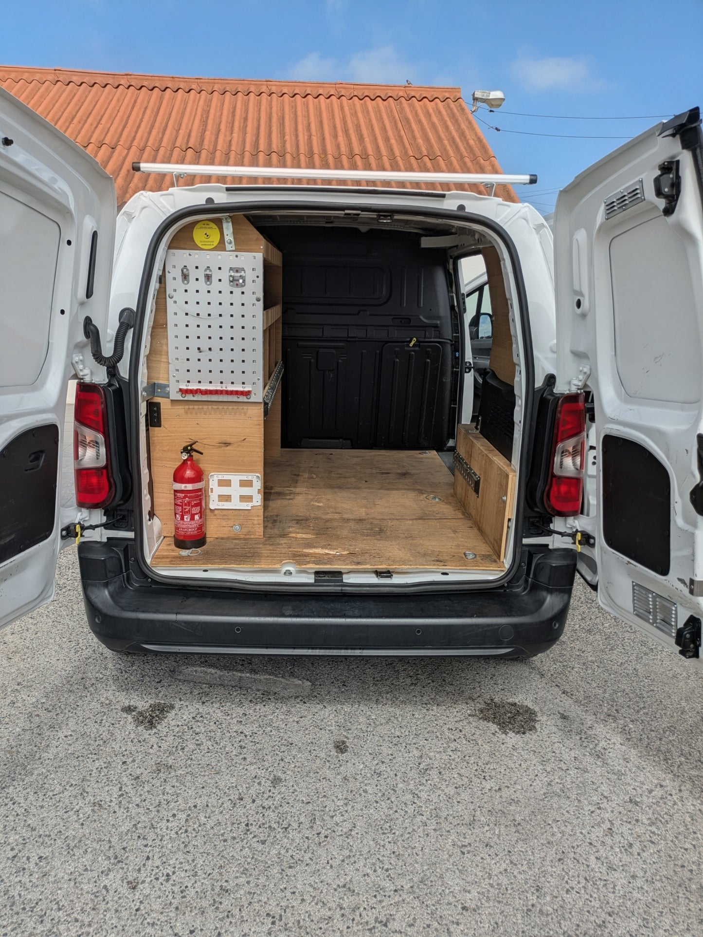 Citroen Berlingo 3 Lug. 2020 | Apenas 70.722 km – GPS e Câmara – IVA Dedutível