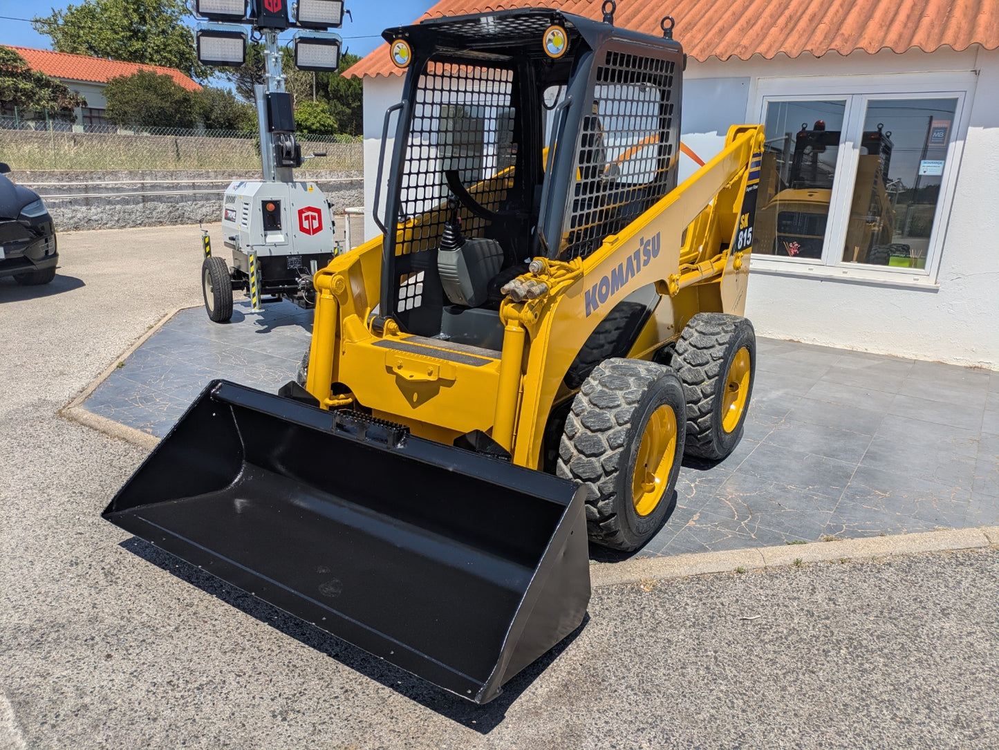Komatsu SK815 HIGH-FLOW (Super Flow) com 3.165 Horas Ano 2002